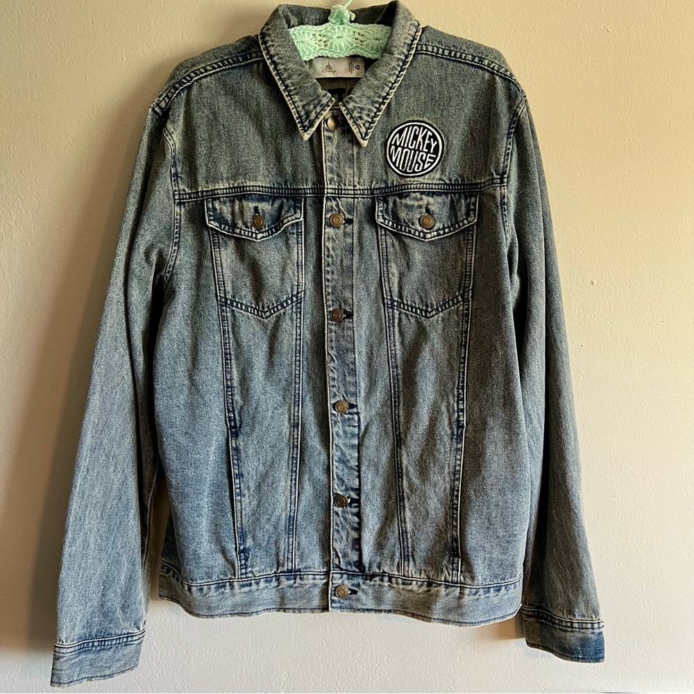 Disney Mickey Mouse Denim Jacket Embroidered Leader of the Club Size Large - Picture 2 of 6